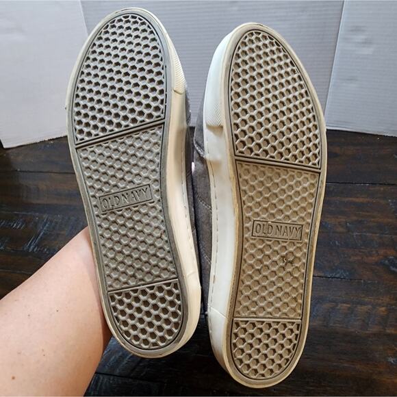 Old navy Grey suede faux fur high top sneakers size 10‎ - Picture 5 of 8